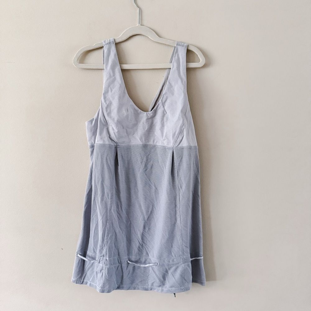 Lululemon workout tank